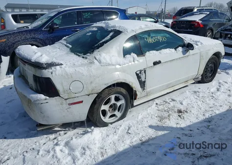 2004 Ford Mustang from USA, damaged, VIN 1FAFP40404F104660